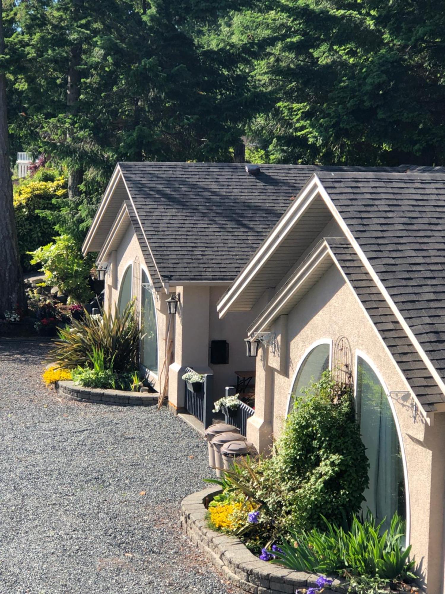 Qualicum Breeze Beach Resort Bowser Exterior photo