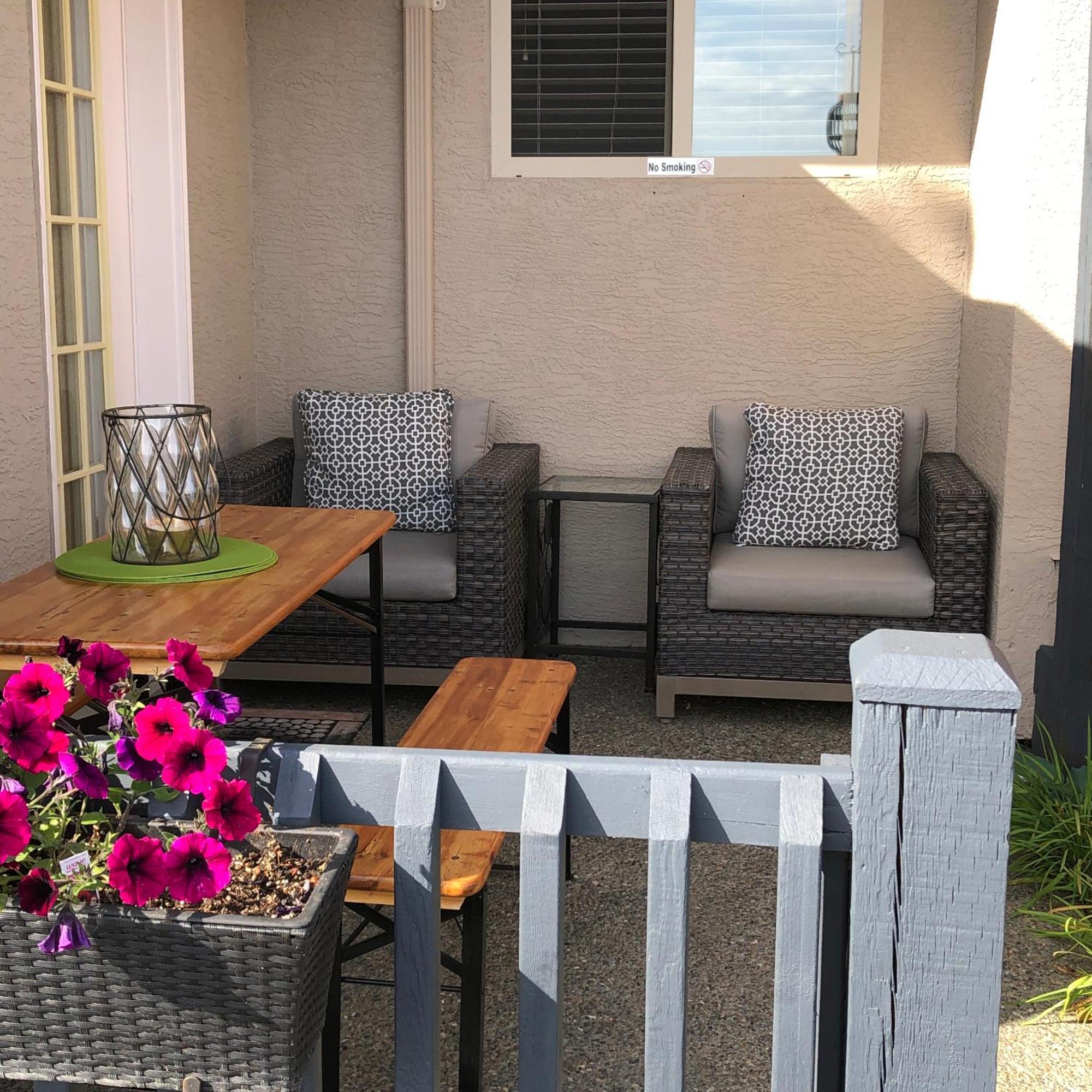 Qualicum Breeze Beach Resort Bowser Exterior photo