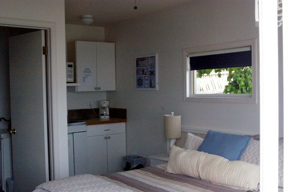 Qualicum Breeze Beach Resort Bowser Exterior photo