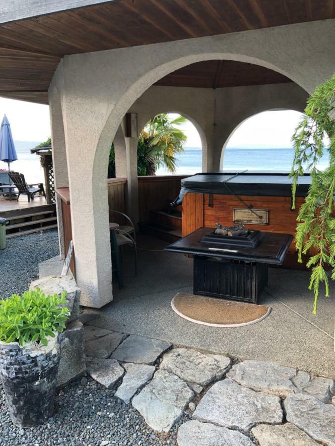 Qualicum Breeze Beach Resort Bowser Exterior photo